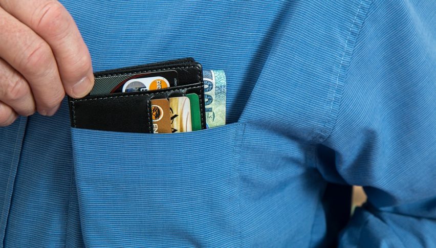 The US consumers are increasing their spending