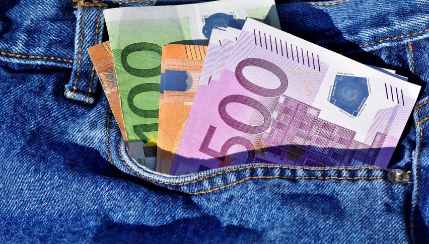 Euro crashes after ECB extends QE Program