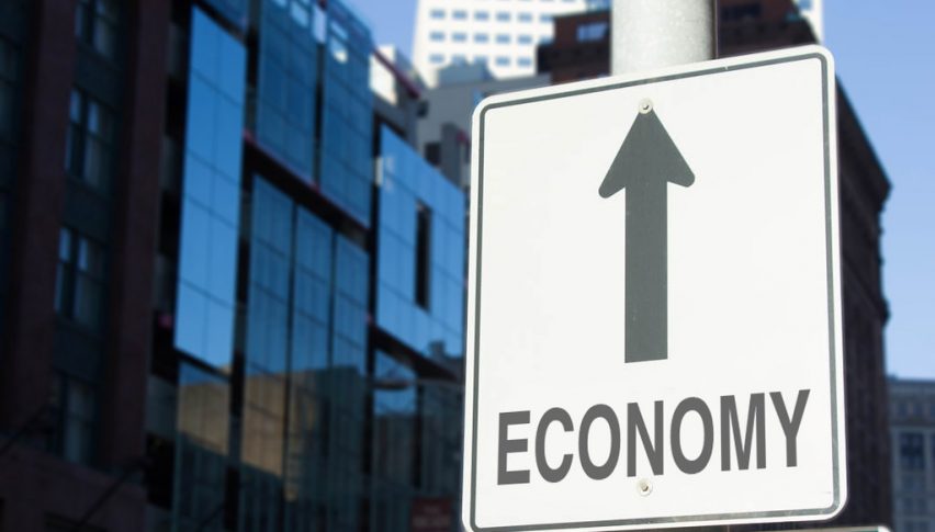 US Economy Grew at Moderate Pace Towards End of 2019 Despite Trade Uncertainties