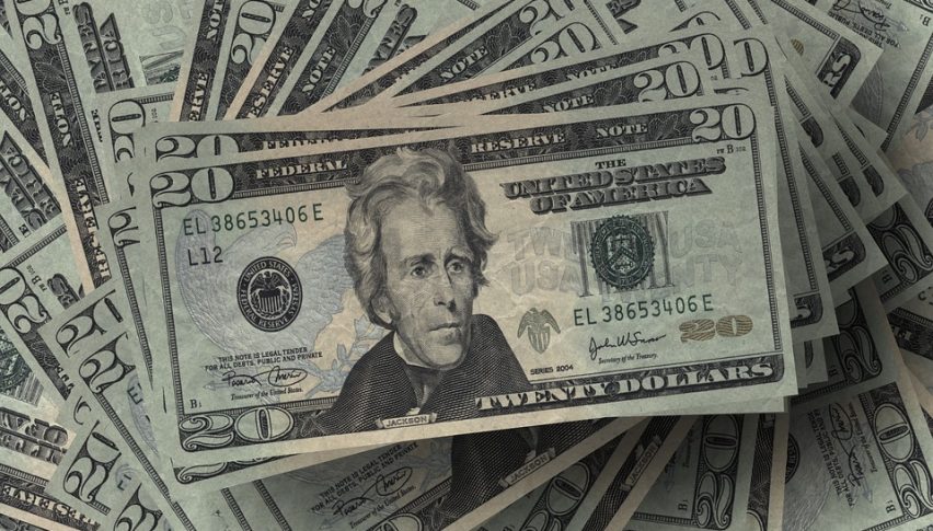 Fed Rate Cut Likelihood Rises, Officials Play Down Possibility