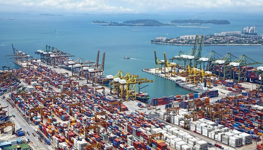 China's Exports, Imports Slumped in Jan-Feb 2020 Due to Coronavirus: Reuters Poll