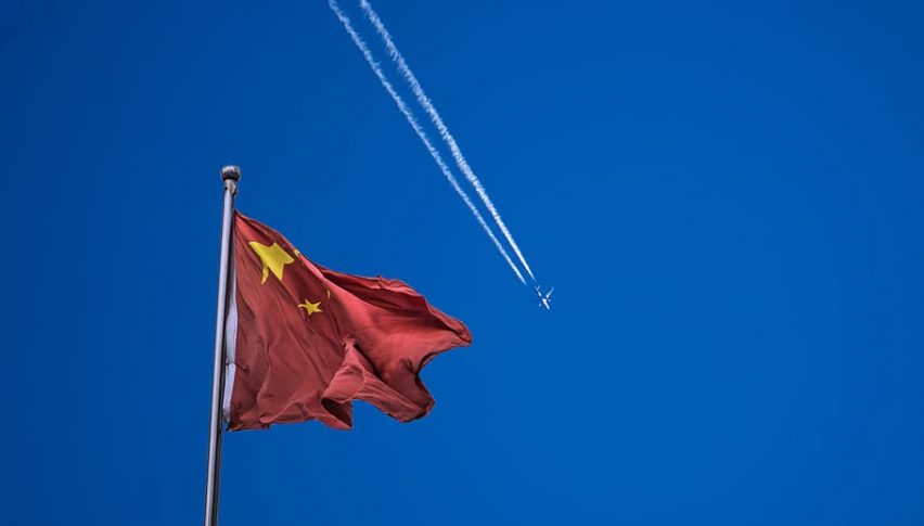 China's Manufacturing and Services Sectors Rebound Into Expansion in March