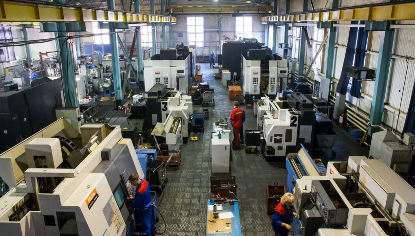 Japan's Manufacturing Sector in Contraction, Sentiment Worsens