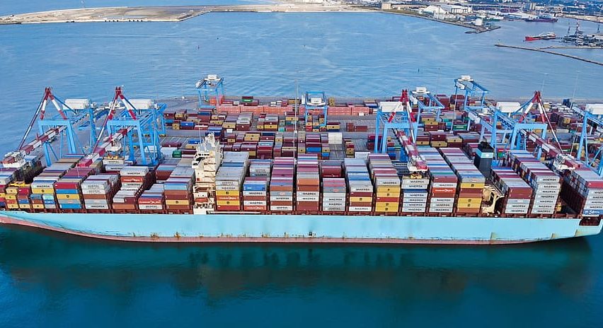 South Korea's Exports and Imports Decline, Trade Balance in Deficit for April