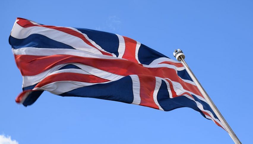 Britain's Economy to Contract Severely in 2020, But BOE May Not Resort to Negative Rates
