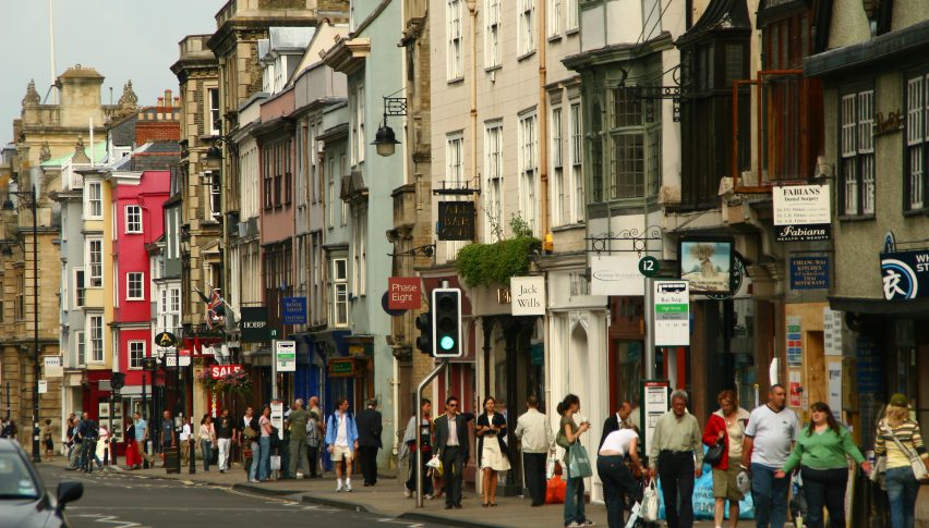 British Consumer Confidence Sees Sharpest Jump in Four Years