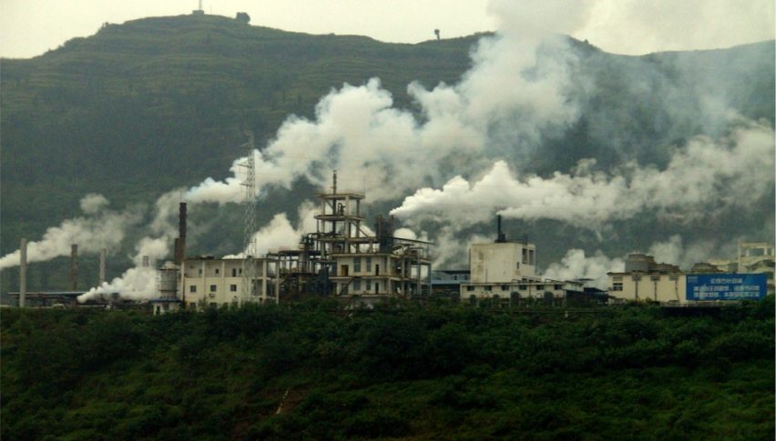China's Manufacturing, Services Sectors Grow for Fifth Straight Month