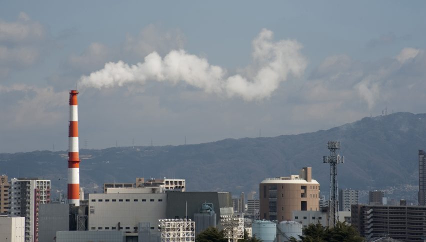 Japan's Manufacturing Sector Rebounds Into Growth as Orders, Output Increase
