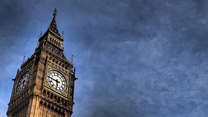 UK Economy to Return to Pre-pandemic Levels by Mid-2022, Unemployment to Peak