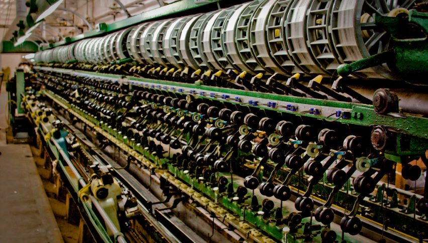 Japan's Core Machinery Orders Post an Unexpected Fall in February