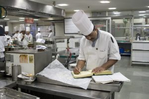 India's Services Activity Drops to Three-Month Low Amid Second Wave