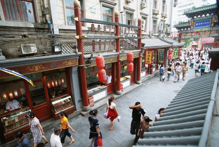 Japan's Core CPI, Business Activity Decline - Economic Rebound Delayed?