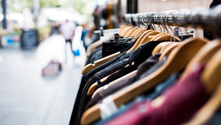 UK's Consumers Step Out to Shop More as Economy Reopens