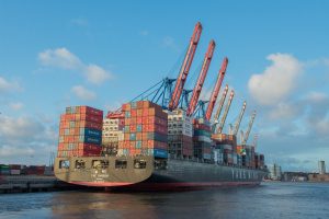 China's Economic Recovery Under Pressure as Exports, CPI Slide