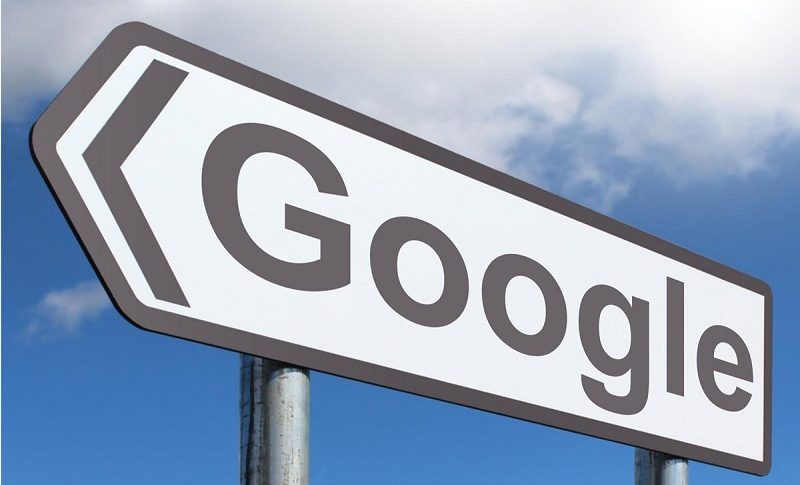 Google shares reversing higher at MAs