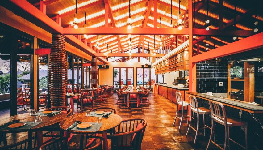 Japan's Household Spending Contracts For Fourth Straight Month in November