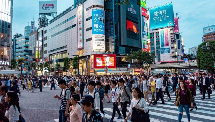 Japan's Business Sentiment Dips as Firms' Profit Margins Narrow