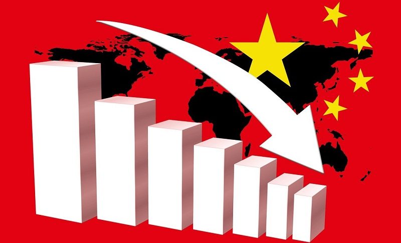 China's services heading lower to meet manufacturing