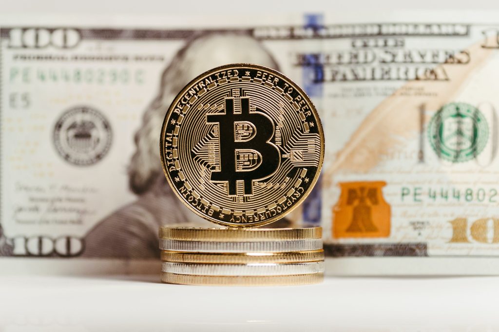 Bitcoin Enters Wall Street: Spotlight on BlackRock's Leading Spot ETF