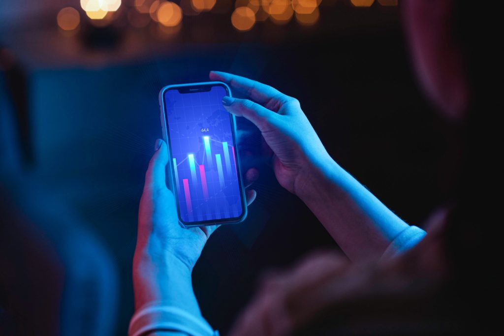 What is Social Trading? What is Social Trading?