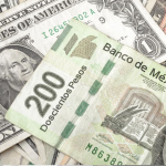 Mexican peso falls, ending the week in negative territory after Banxico's rate cut