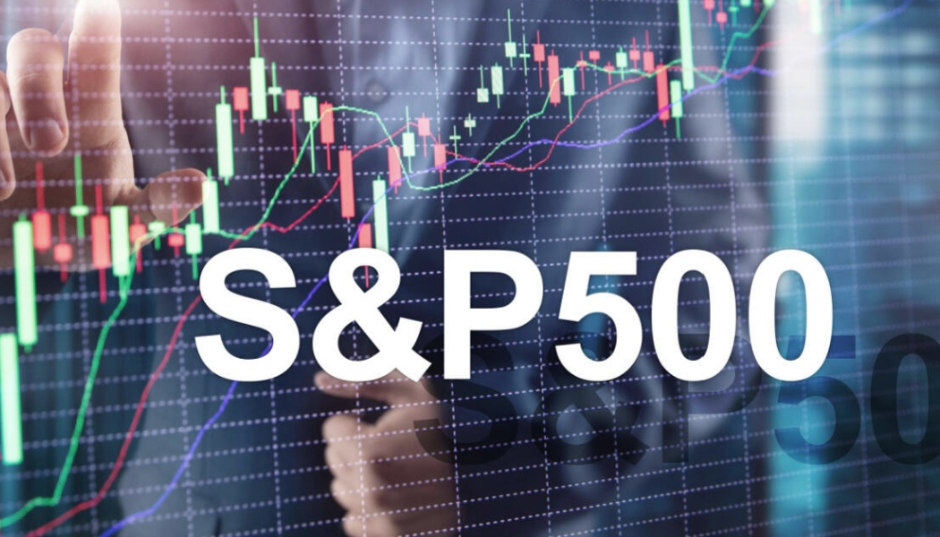 S&P 500 ended unchanged after placing a new record high