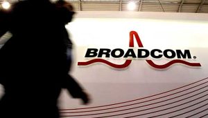 Chip Sector Under Pressure: Broadcom Faces Key Earnings Hurdle