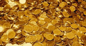Gold consolidating before the next surge?