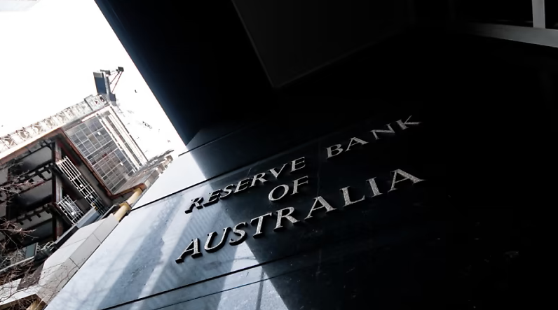RBA Rate Cut: Bullish for ASX 200, Bearish for AUD?