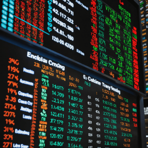 Tech Stocks Lead Brief Nasdaq High, Powell’s Testimony Calms Markets