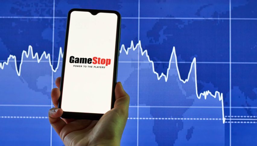 GameStop’s $515M Bitcoin Bet Stirs Market, but Revenue Miss Bites Back