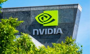 Nvidia Pushes Higher as U.S. Backs Chip Expansion and Relaxes China Restrictions