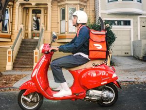 DoorDash Stock Under Pressure as Q4 Results Loom