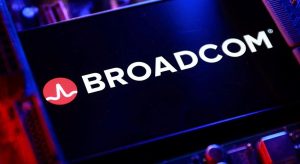Broadcom Tests Key Levels as Technical Weakness Meets Strong Demand