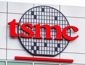 TSMC Outlook Bright, but Risks and Positioning Weigh on Shares