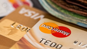 Visa Earnings Beat Lifts Shares, Mastercard Follows Higher