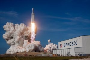Virgin Galactic Surges Alongside SpaceX Hype as Traders Return to Stocks