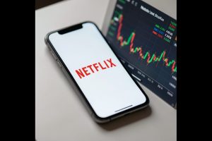 NFLX Falls Sharply as Investors Reassess Growth and Margin Trajectory
