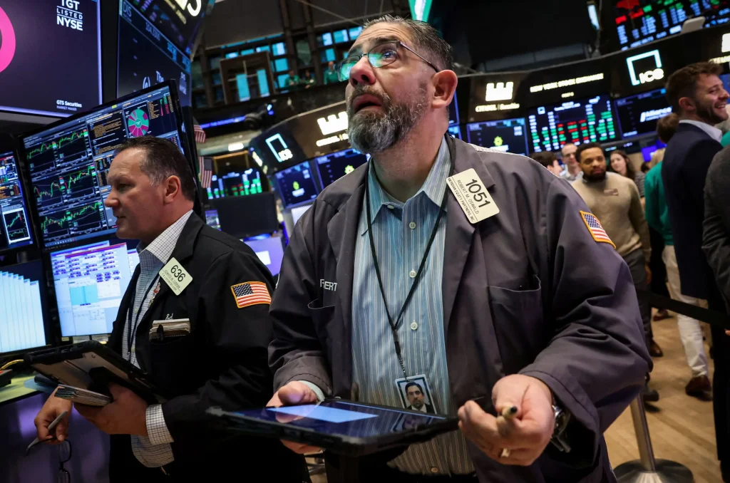 Nasdaq Futures Hover Near 29,650 as TSMC Sell-the-News Weighs on Tech Sentiment