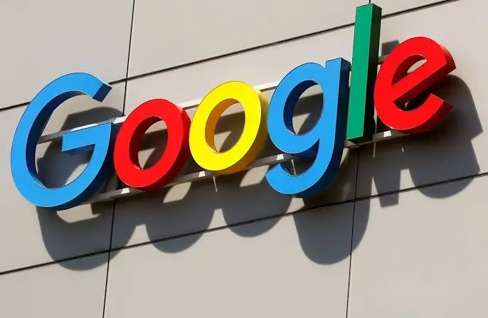 GOOG Down 3% as Broader Chip Slump Meets AI Setback